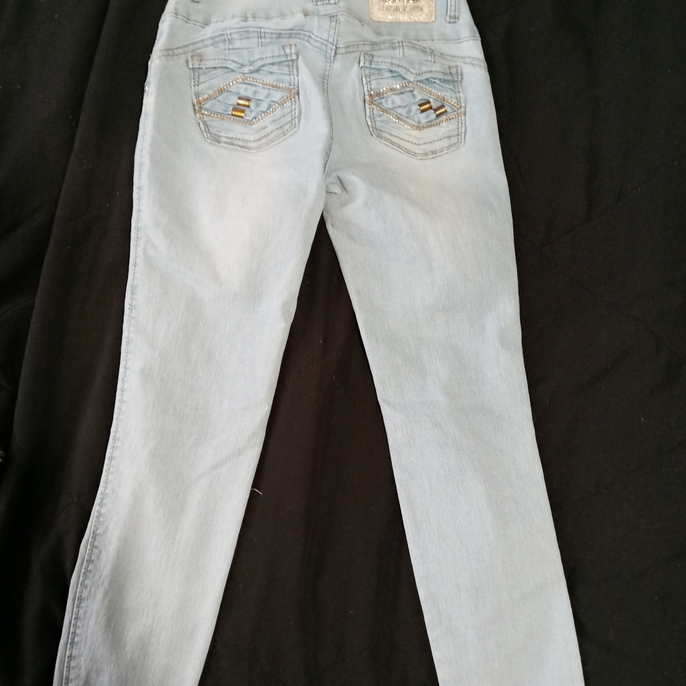 Jeans - Picture 2 of 2